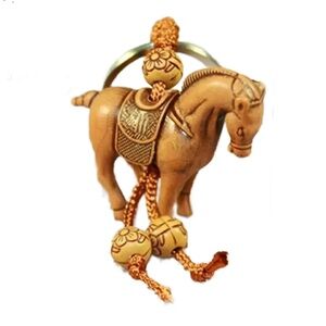 Polyresin HORSE Keychain Lucky Carved Animal Unisex Key Ring NEW